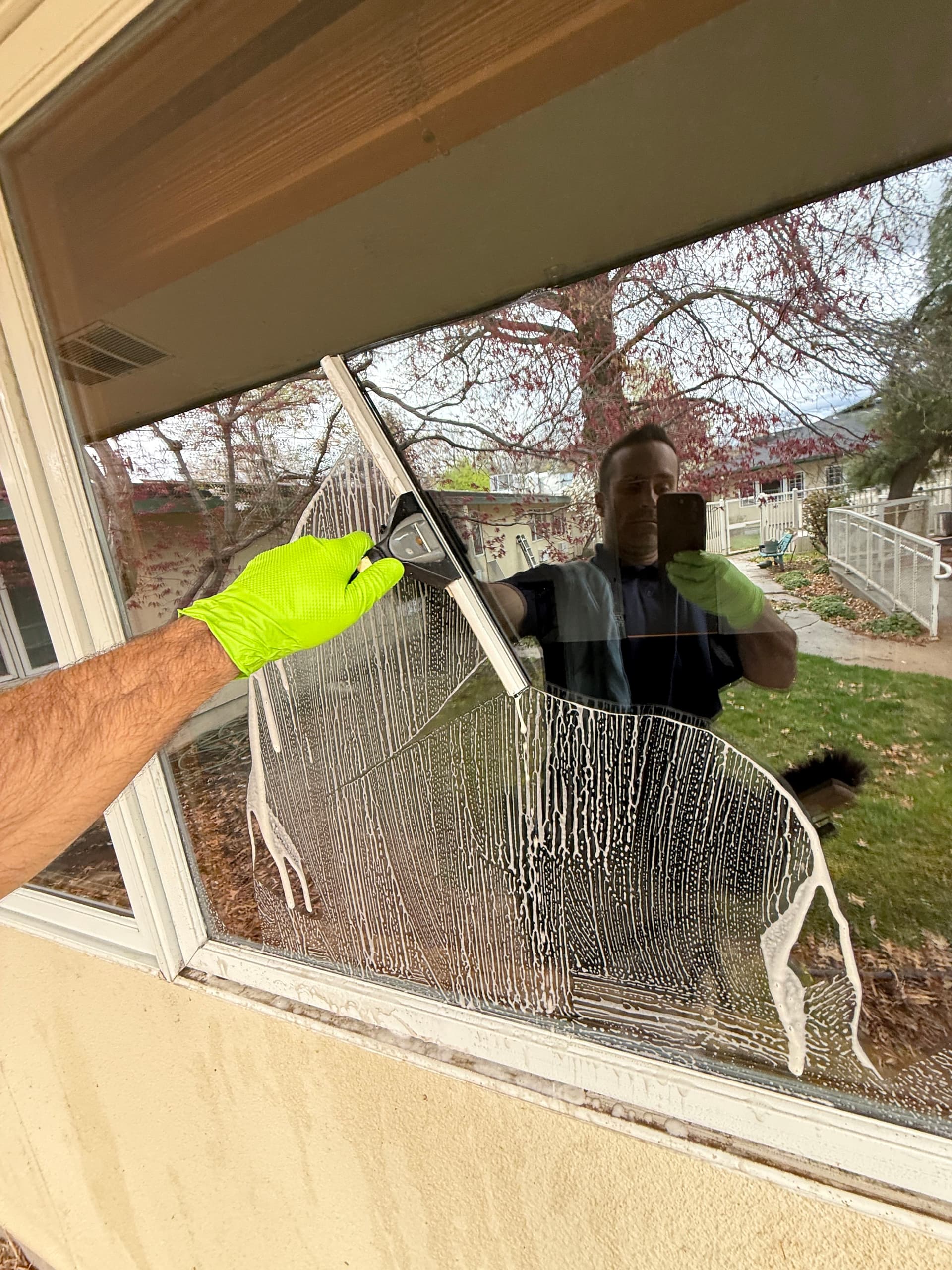 Sparkling Exterior Window Cleaning in Boise image