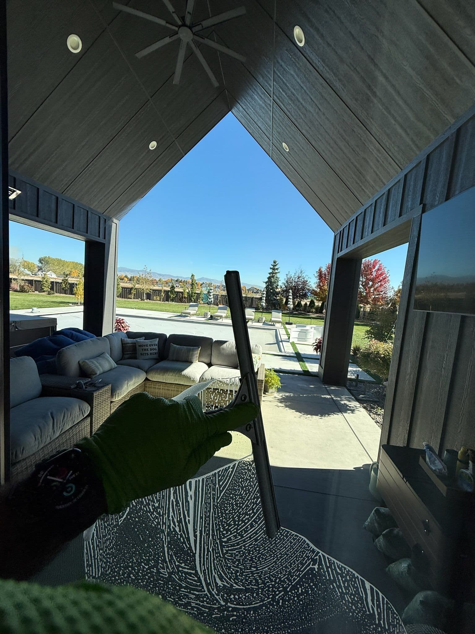 Crystal Clear Views in Eagle