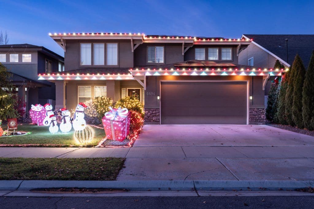 Holiday Light Magic in East Boise