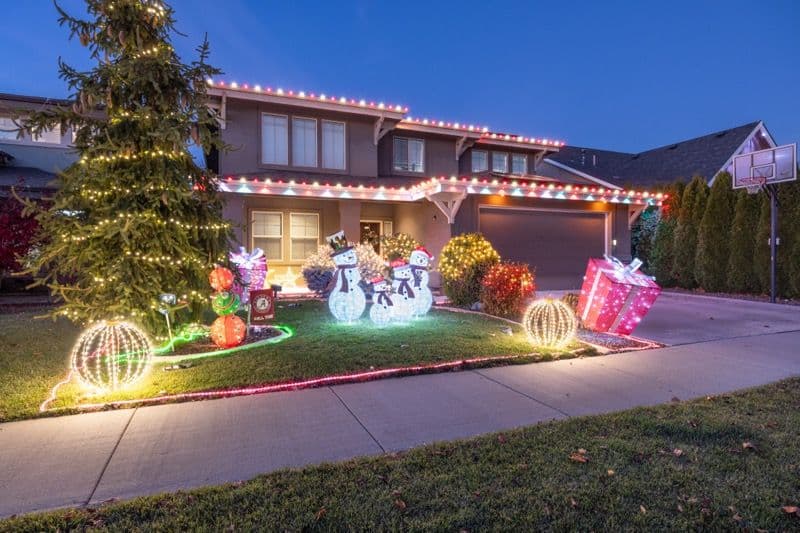 Gallery photos for Holiday Light Magic in East Boise: Image #1