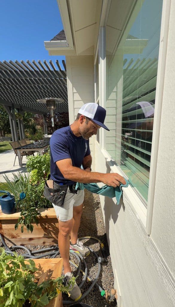 Expert Window Cleaning Transforms Boise Home image