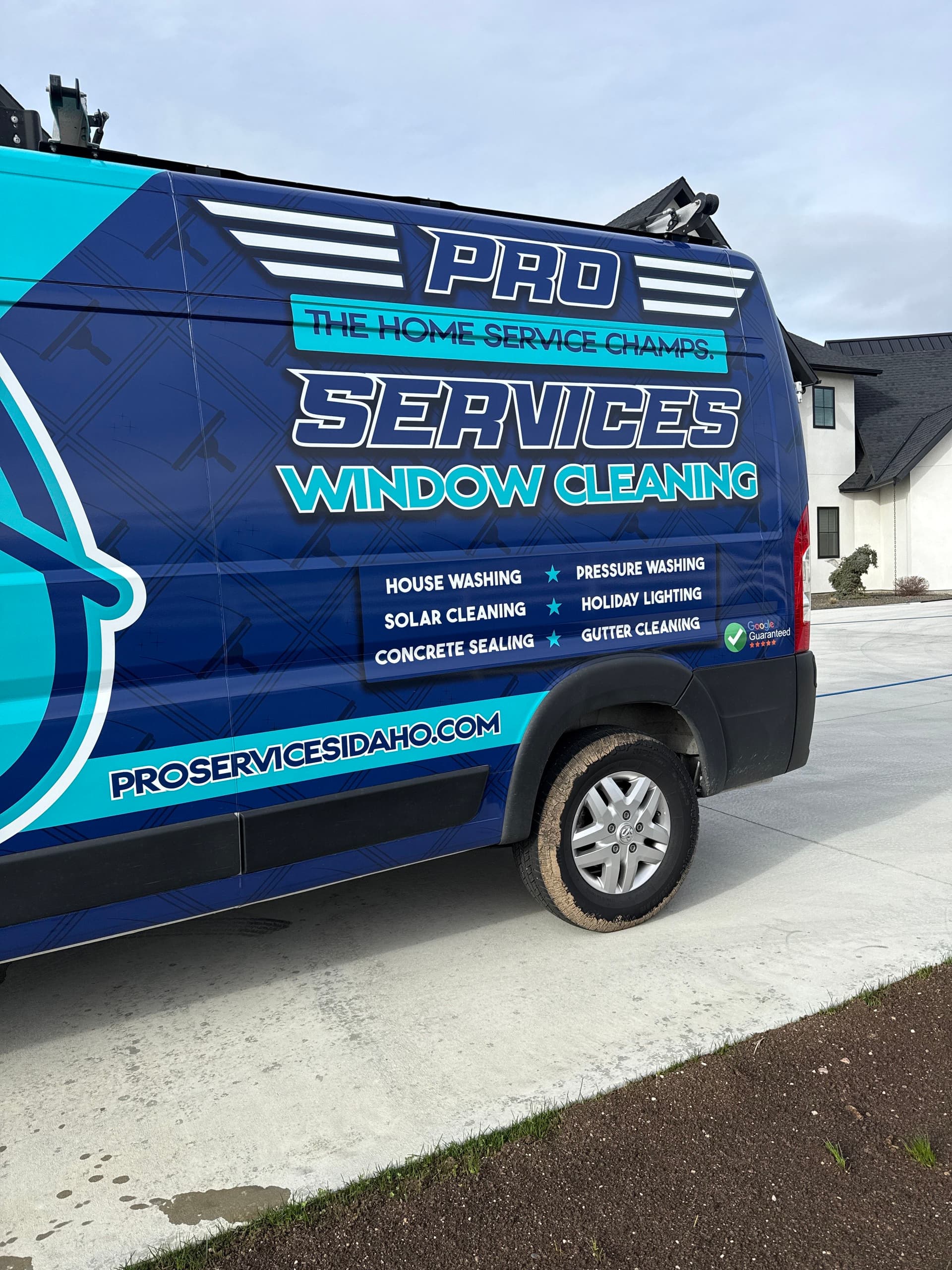 Gallery photos for Experience Ultimate Cleanliness with Pro Services: Image #1